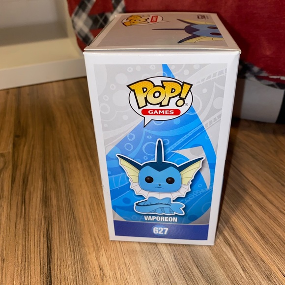 Funko Pop Pokemon Eevee Collection - Picture 4 of 13